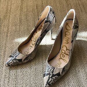 Sam Edelman snake heels